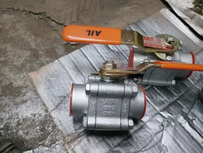 Ball valves in stock at S.K Trading & Co., Navi Mumbai — photo 8