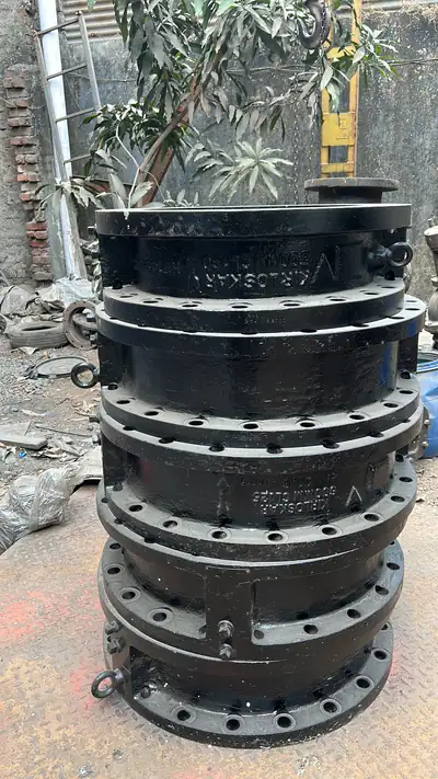 Dismantling joints in stock at S.K Trading & Co., Navi Mumbai — photo 22