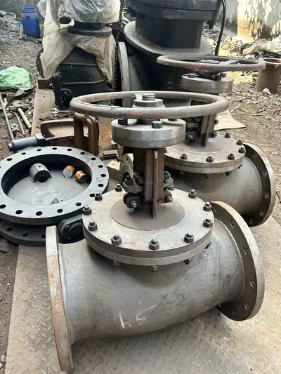 Globe valves in stock at S.K Trading & Co., Navi Mumbai — photo 16