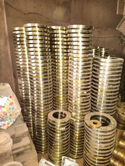 Pipe flanges in stock at S.K Trading & Co., Navi Mumbai — photo 9