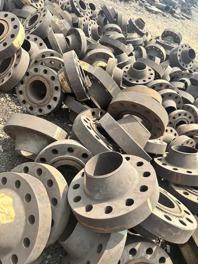 Pipe flanges in stock at S.K Trading & Co., Navi Mumbai — photo 14