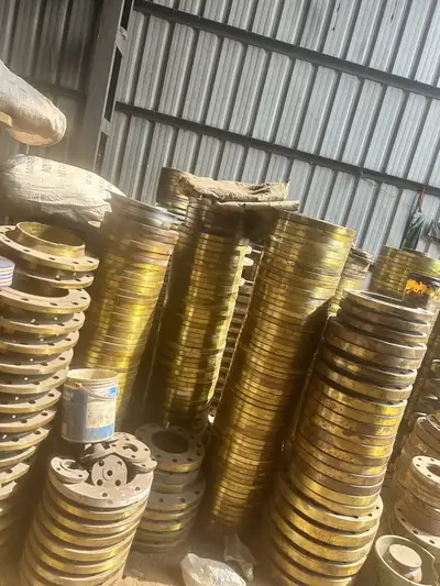 Pipe flanges in stock at S.K Trading & Co., Navi Mumbai — photo 19