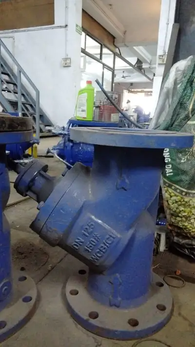 Y-type strainers in stock at S.K Trading & Co., Navi Mumbai — photo 1